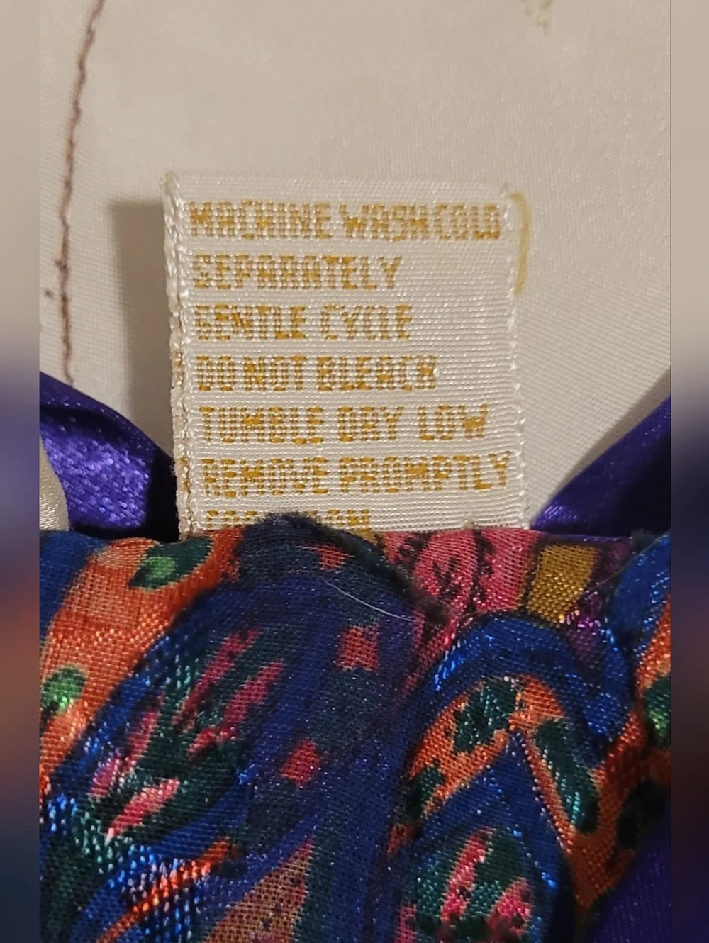 Vtg Victoria's Secret Gold Label Jewel Tone Purple Paisley Satin Maxi Robe OS - Picture 10 of 15